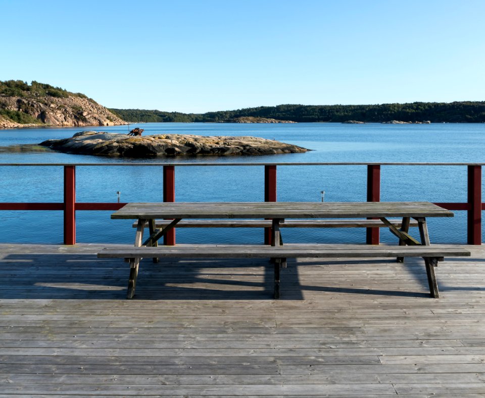 Picnic area overlooking Trommekilen 1