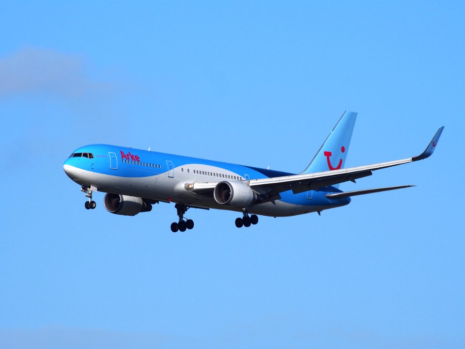 PH-OYI, landing at Schiphol on 2Feb2014 pic50