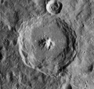 Piccolomini crater 4076 h3