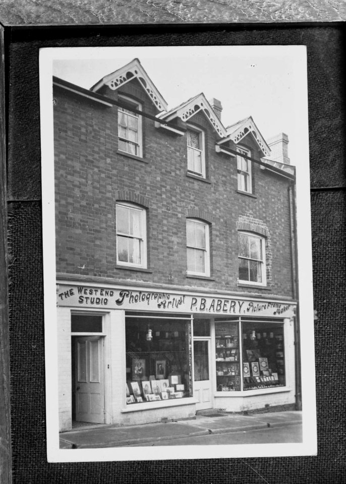 Photographic studio of P.B. Abery, Builth Wells (1294017)