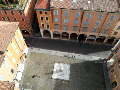 Piazza della Torre 03