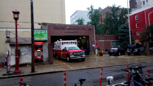 Phillychinatownfireststion