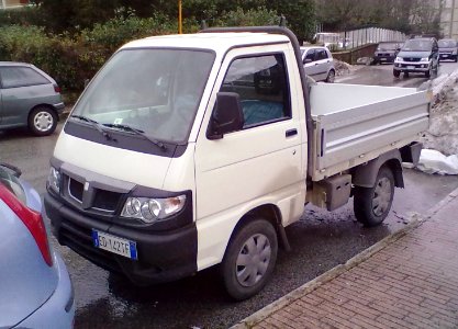 Piaggio Porter pick-up facelift