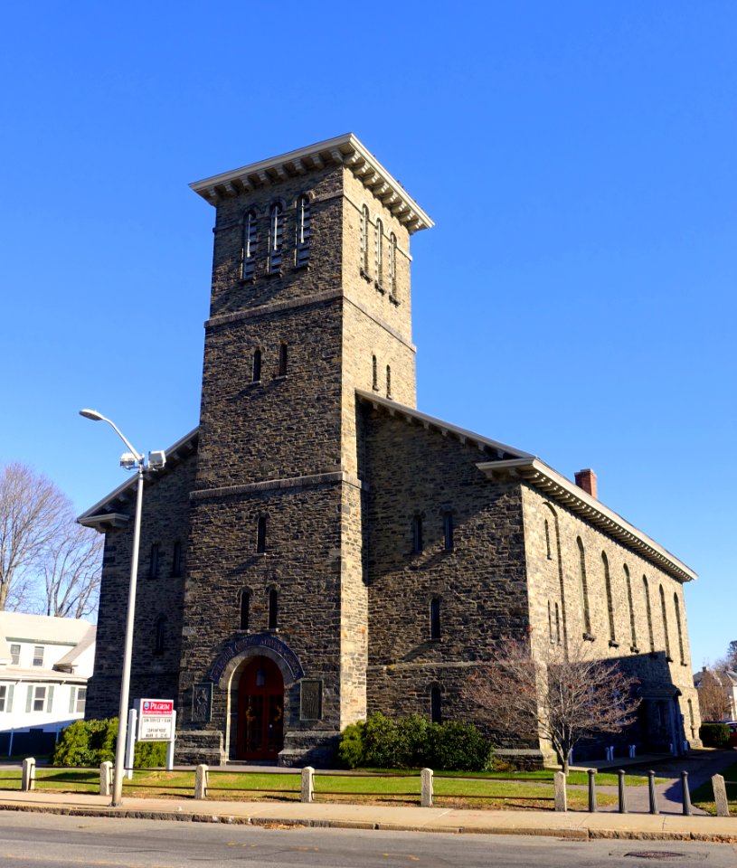 Pilgrim Congregational Church - Taunton, Massachusetts - DSC01934