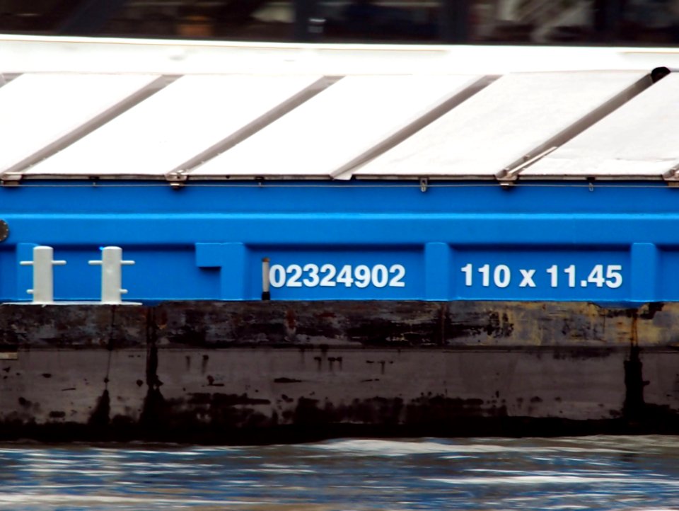 Pieter Sr, ENI 02324902 on the Rhine river at Koblenz, pic4