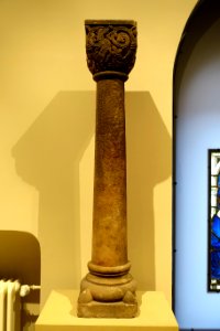 Pillar from the small gallery in the east choir, Mainz cathedral, c. 1100, sandstone - Hessisches Landesmuseum Darmstadt - Darmstadt, Germany - DSC00132