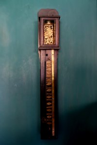 Pillar clock, Japanese - Snowshill Manor - Gloucestershire, England - DSC09526