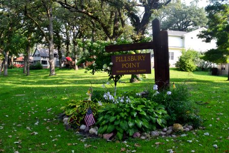 Pillsbury Point State Park sign