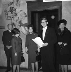 Pieter van Vollenhoven, verloofde van prinses Margriet, na het slagen voor zijn , Bestanddeelnr 918-5124