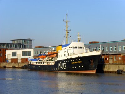 Pilot vessel Kapitän König 2012-02-05