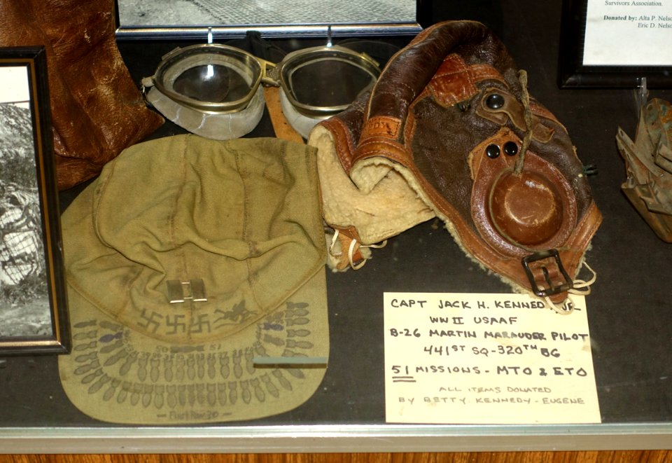 Pilot headgear - Oregon Air and Space Museum - Eugene, Oregon - DSC09882