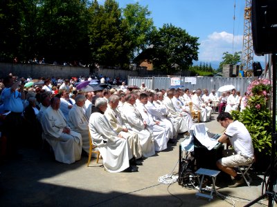 Pilgrimage of Diocese of Celje to Brezje 04