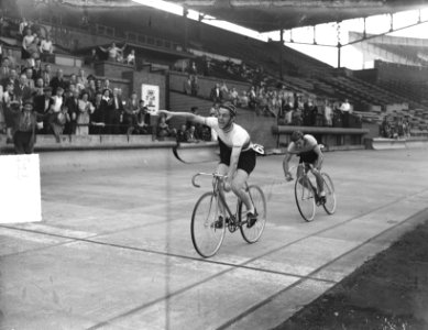 Pieters door de finish, Bestanddeelnr 904-0771