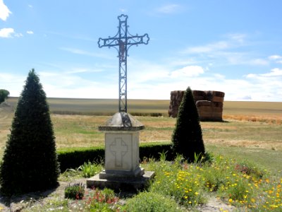 Pignicourt (Aisne) croix de chemin