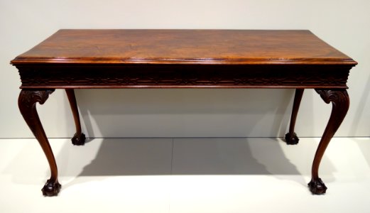 Pier Table, Philadelphia, 1770-1775, mahogany with oak and tulip poplar - Chazen Museum of Art - DSC02492