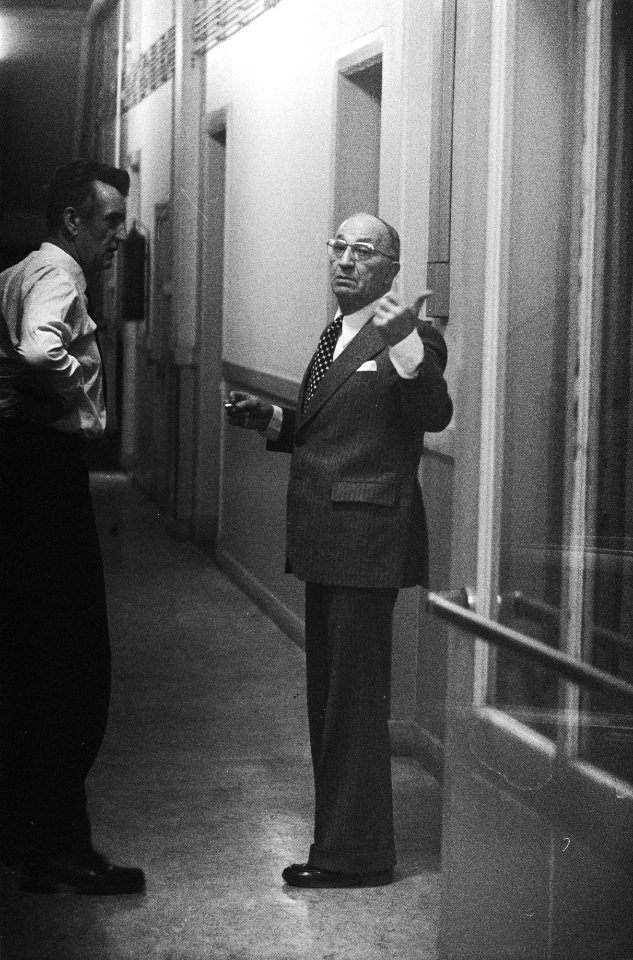 Pieter Menten in Huis van Bewaring voorgeleid, Bestanddeelnr 928-9560