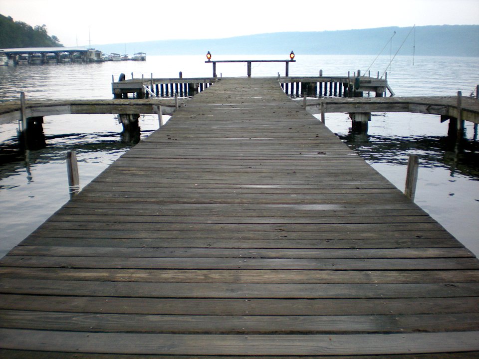 Pier, Lake Keuka, 2010-06-27, 01