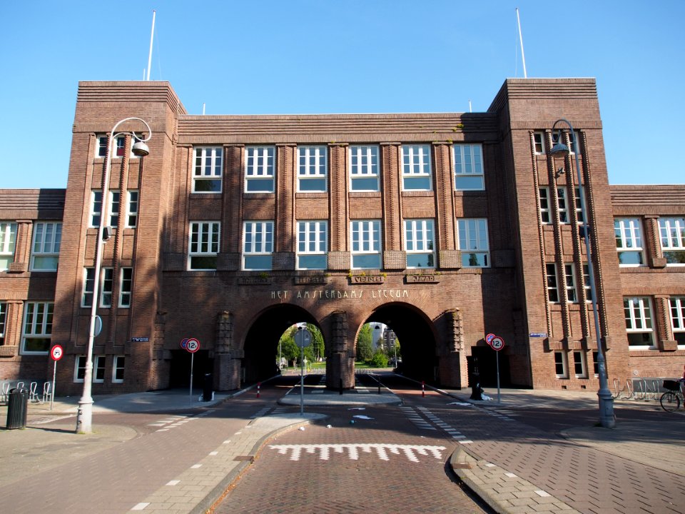 Pieter Lastmankade - Jan van Goyenkade - Amsterdams Lyceum pic1