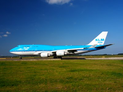 PH-BFY KLM Royal Dutch Airlines Boeing 747-406(M) - cn 30455 taxiing 18july2013 pic-006