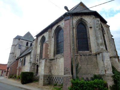 Pihem (Pas-de-Calais, Fr) église Saint-Pierre-aux-Liens chevet