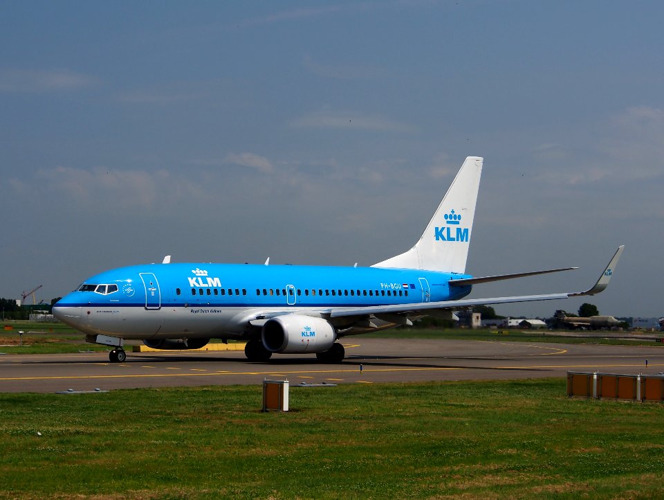 PH-BGU KLM Royal Dutch Airlines Boeing 737-7K2(WL) - cn 39257 pic8