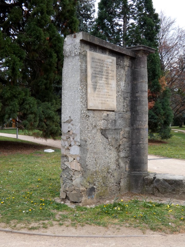 Pierre-Bénite - Parc Georges Manillier - Pilori d'Yvours 03