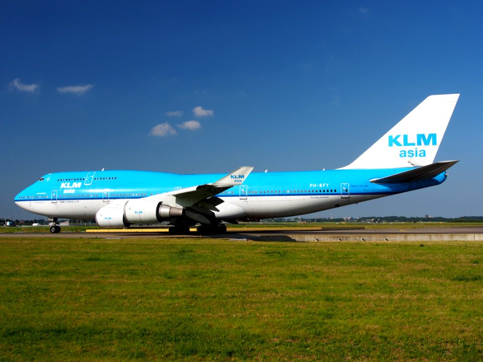 PH-BFY KLM Royal Dutch Airlines Boeing 747-406(M) - cn 30455 taxiing 18july2013 pic-007