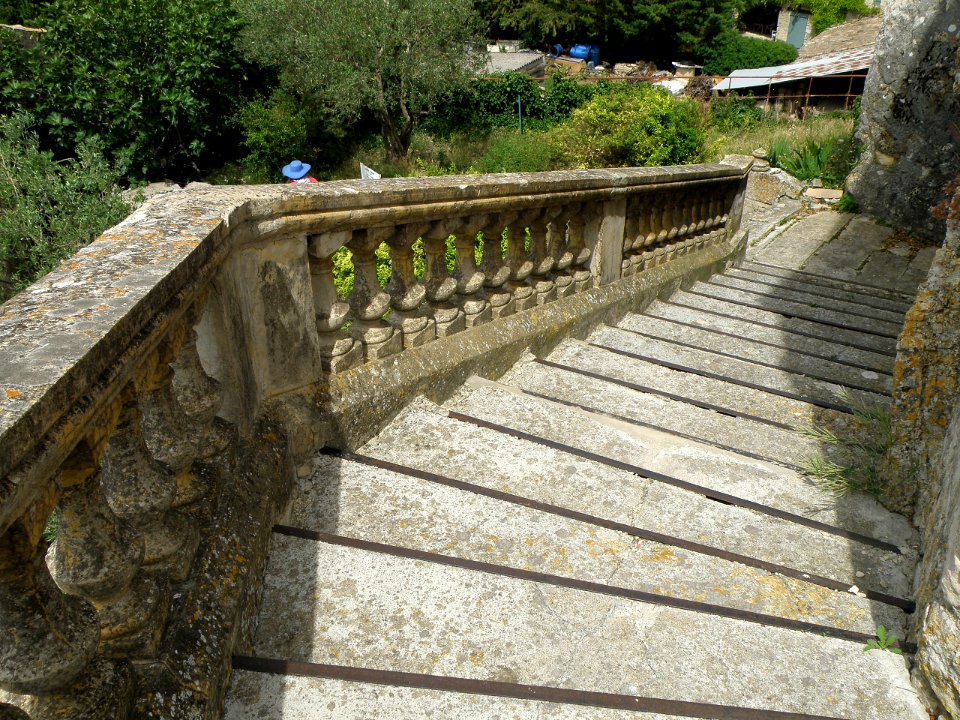 Pierrelongue Chapelle Notre-Dame-de-Consolation 26