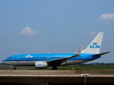 PH-BGE KLM Royal Dutch Airlines Boeing 737-7K2(WL) - cn 30371 pic2