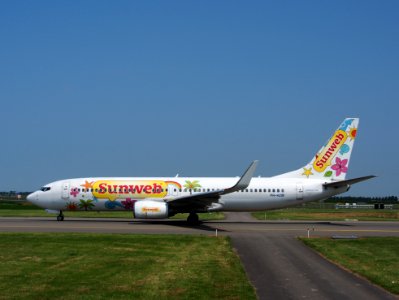 PH-HZW Transavia Sunweb Boeing 737-8K2 PH-HZW (msn 29345) pic6