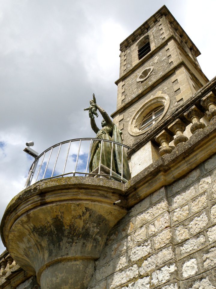 Pierrelongue Chapelle Notre-Dame-de-Consolation 18