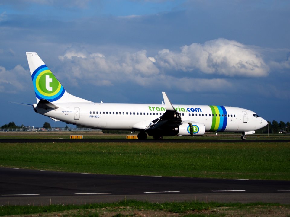 PH-HSC, landing at Schiphol (AMS - EHAM), The Netherlands, 06May2014 pic2
