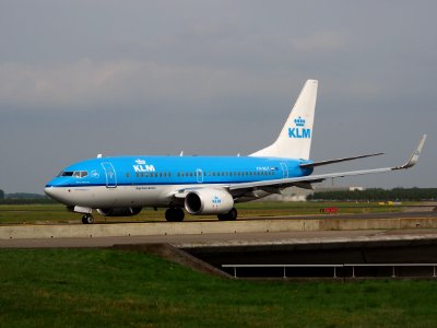PH-BGT KLM Royal Dutch Airlines Boeing 737-7K2(WL) - cn 38634 taxiing 14july2013 pic3