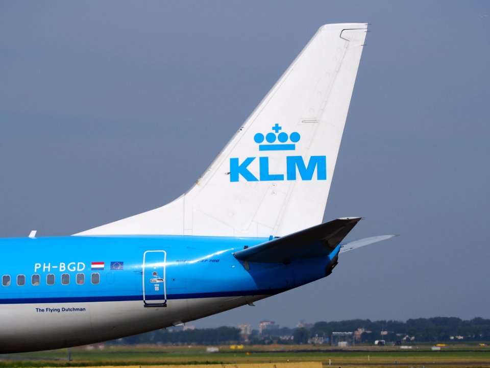 PH-BGD KLM Royal Dutch Airlines Boeing 737-7K2(WL) - cn 30366 taxiing, 25august2013 pic-004