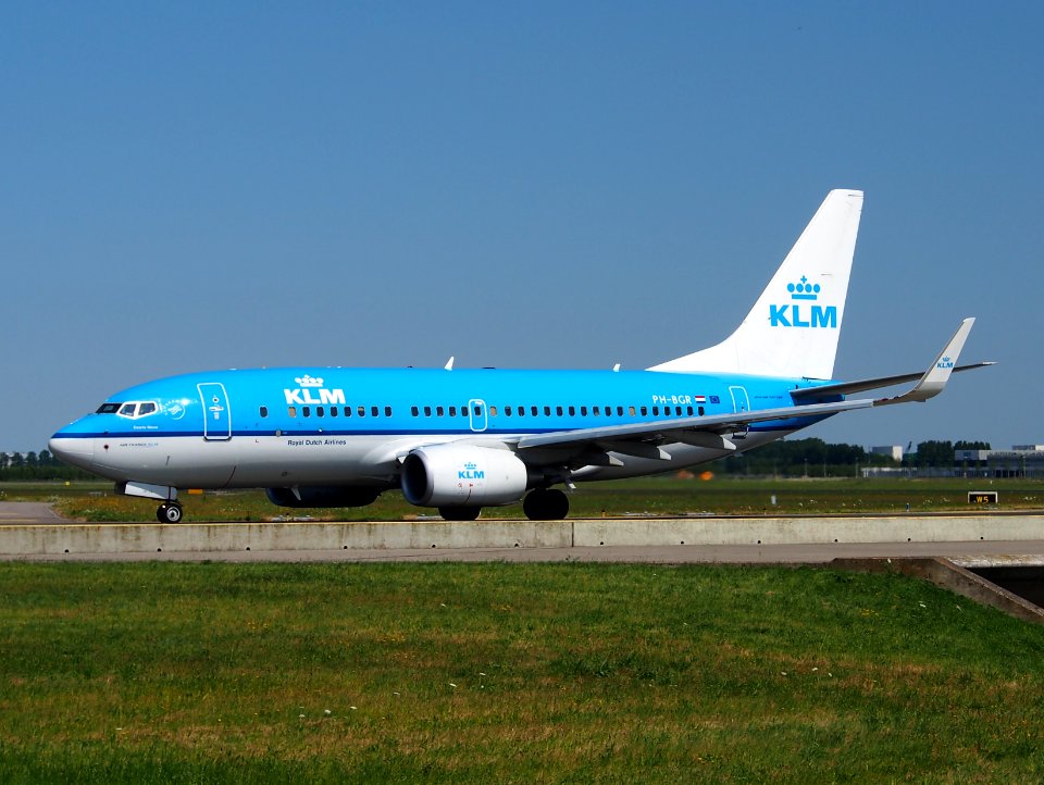 PH-BGR KLM Royal Dutch Airlines Boeing 737-7K2(WL) - cn 39446 taxiing 21july2013 pic-003
