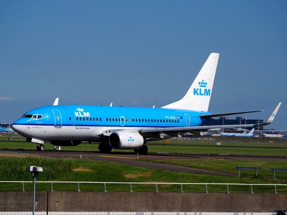 PH-BGG KLM Boeing 737-700 taxiing at Schiphol (AMS - EHAM), The Netherlands, 17may2014