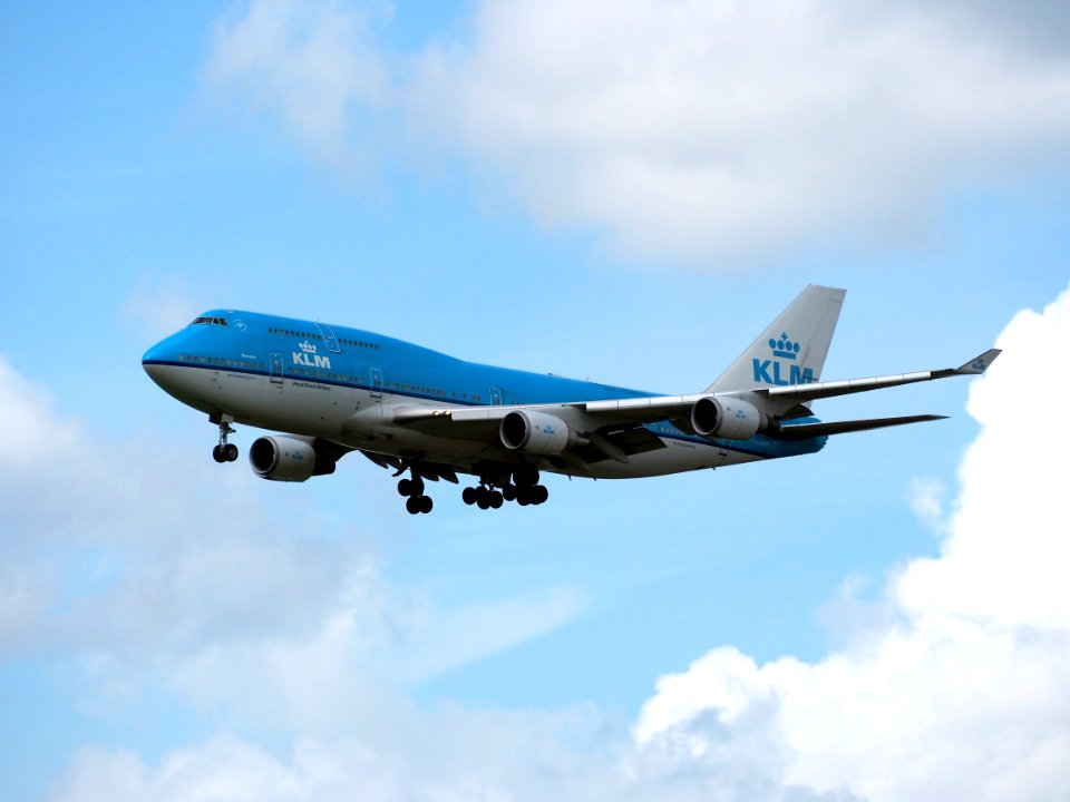 PH-BFW KLM Royal Dutch Airlines Boeing 747-406(M) - cn 30454, 12Aug2014, landing at Schiphol (AMS - EHAM), The Netherlands, pic1