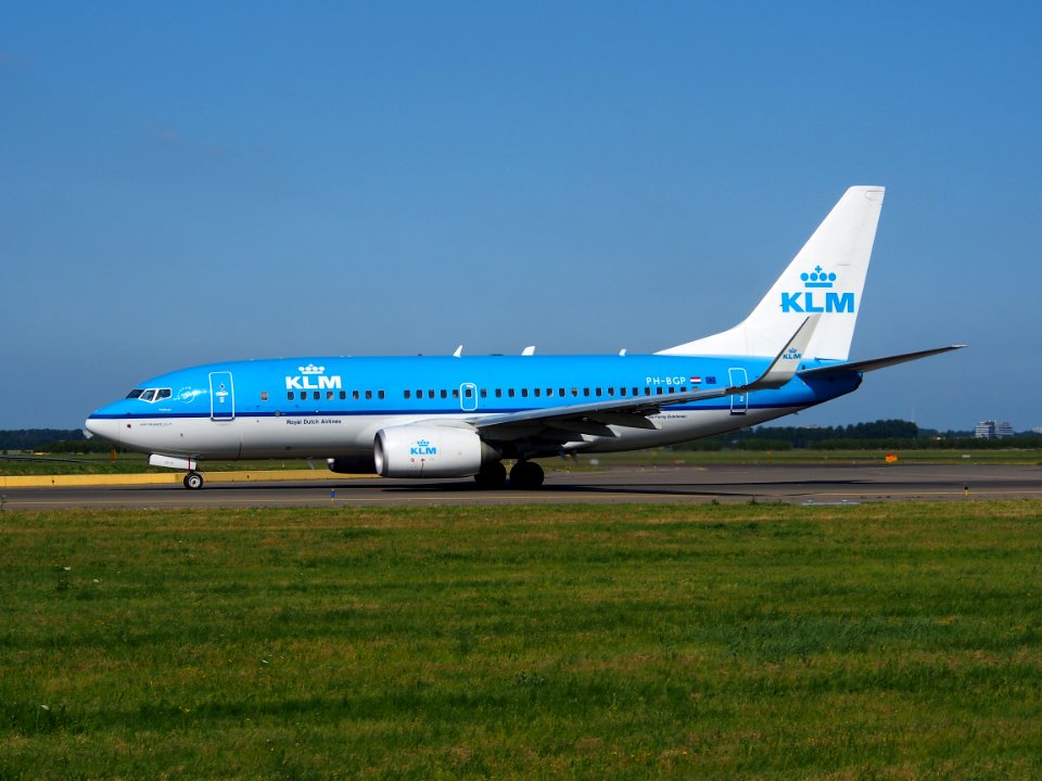 PH-BGP KLM Royal Dutch Airlines Boeing 737-7K2(WL) - cn 38127 taxiing 18july2013 pic-002