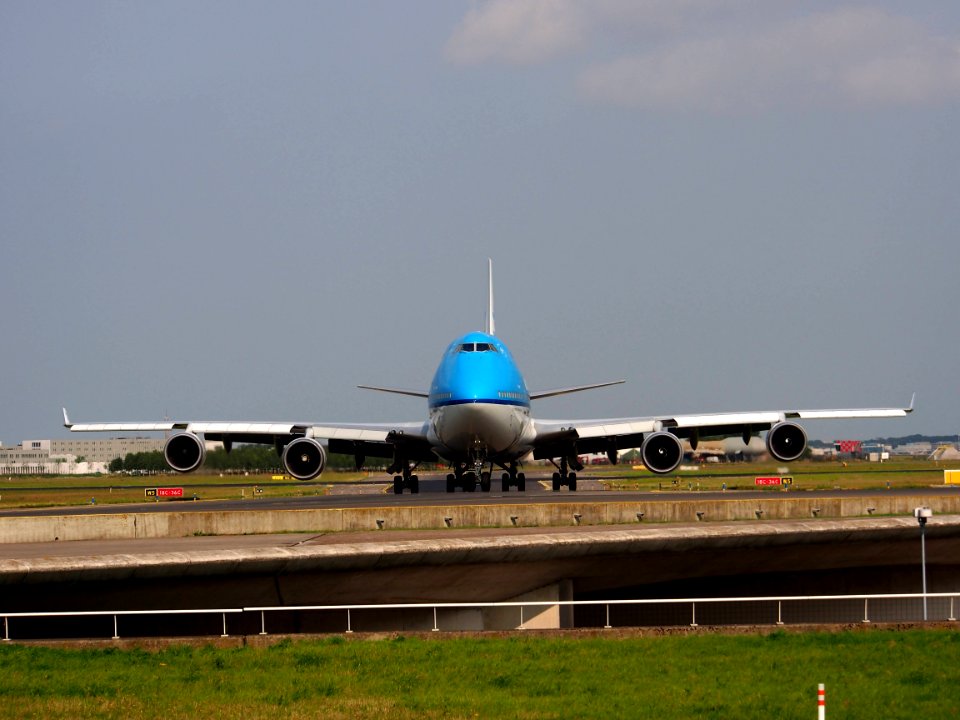 PH-BFT KLM Royal Dutch Airlines Boeing 747-406(M) - cn 28459 14july2013 pic1