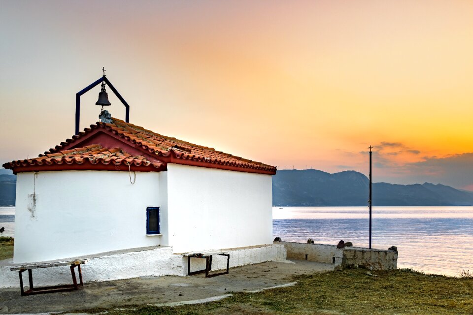 Religion architecture greek