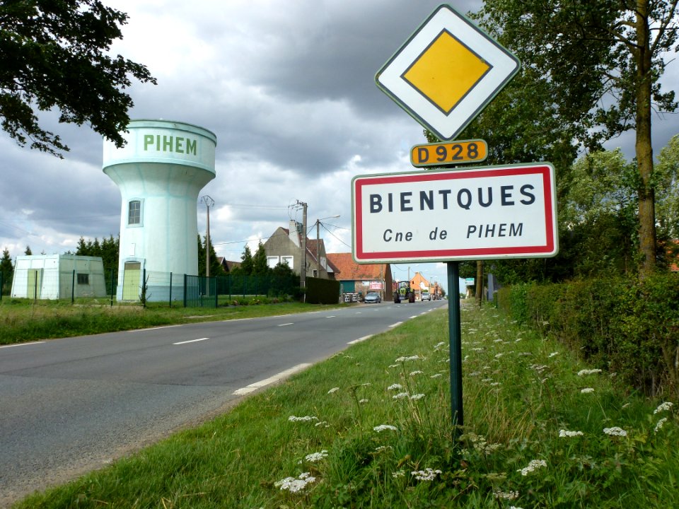 Pihem (Pas-de-Calais, Fr) city limit sign Bientques and watertower