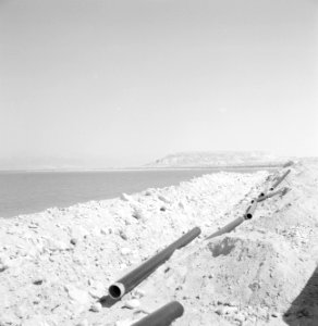 Pijpleidingaanleg aan de oever van de Dode Zee, Bestanddeelnr 255-2691