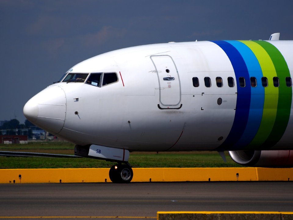 PH-HSB Transavia Boeing 737-8K2(WL) taxiing at Schiphol (AMS - EHAM), The Netherlands, 18may2014, pic-3
