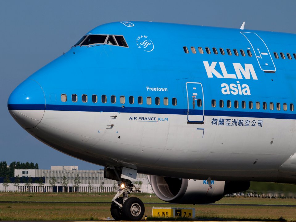 PH-BFF KLM Royal Dutch Airlines Boeing 747-406(M) - cn 24202 taxiing 18july2013 pic-004