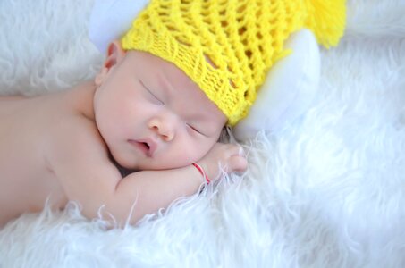 Hat sleep small