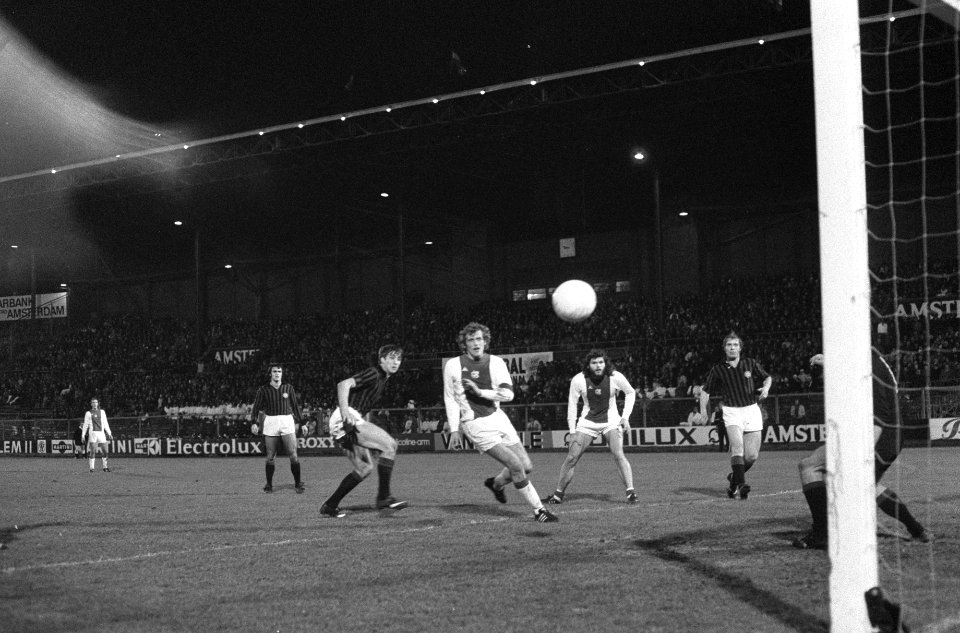 Piet Keizer scoort 2-0, Bestanddeelnr 926-9463