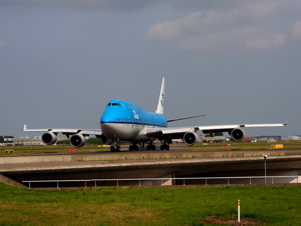 PH-BFT KLM Royal Dutch Airlines Boeing 747-406(M) - cn 28459 14july2013 pic2