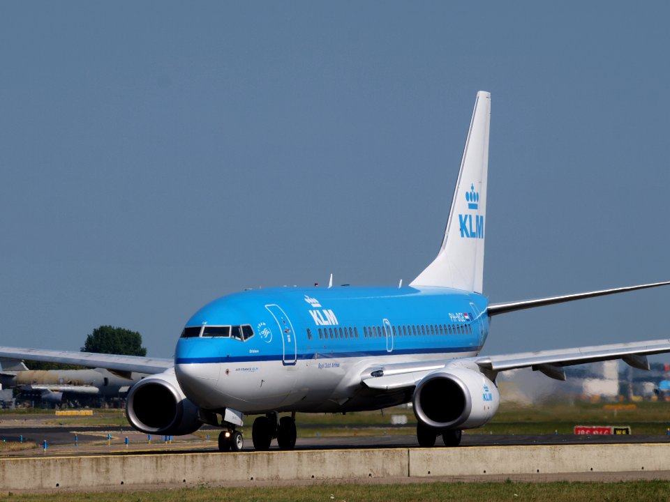 PH-BGE KLM Royal Dutch Airlines Boeing 737-7K2(WL) - cn 30371, taxiing 21july2013 pic-002
