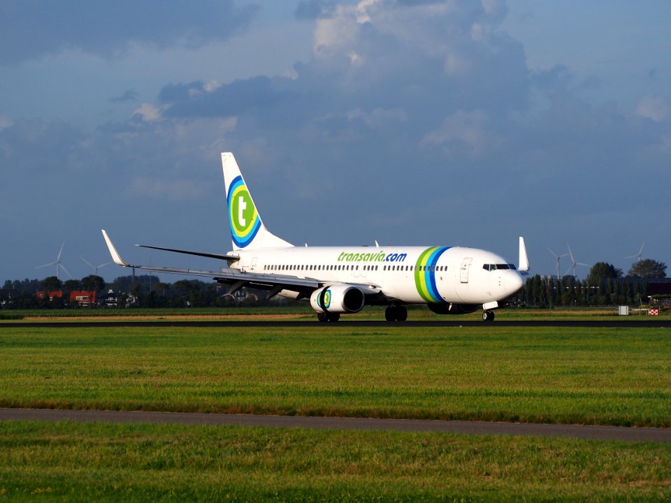 PH-HZL Transavia Boeing 737-8K2(WL), 11Aug2014, landing at Schiphol (AMS - EHAM), The Netherlands, pic1