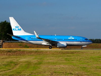 PH-BGH KLM Royal Dutch Airlines Boeing 737-7K2(WL) - cn 38053 pic1